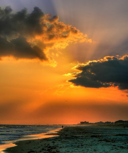 ocean sunset beach clouds nc seaside day atlantic carolina rays crepuscular pwpartlycloudy