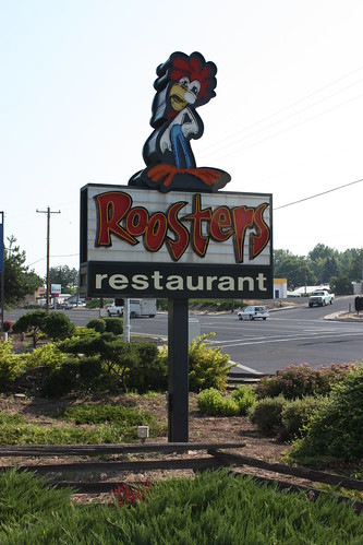 road trip travel vacation food holiday signs tourism sign oregon digital canon way mom eos rebel restaurant high highway scenery kiss neon open view side scenic diner roadtrip tourist pop retro hwy views americana lonely neonsign roadside dslr dennys roosters oldsign xsi momandpop x2 oldsigns loneliest loneliestroad 450d retr ontheopenroad canoneos450d canoneosdigitalrebelxsi kissdigitalx2canon noticings
