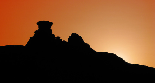 park sunset sky orange usa sun silhouette night canon landscape utah nationalpark ut rocks nacht arches moab archesnationalpark landschaft canonpowershot g9 mywinners f2549 anawesomeshot betterthangood canonpowershotg9 anadelmann