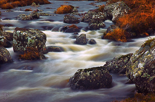 longexposure d50 river scotland nikon rocks britain nikond50 isleoflewis hebrides andrewsphotos longexposureofmovingwater