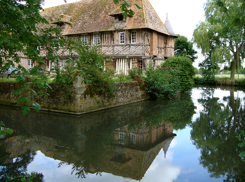 france architecture reflections europe normandie manor reflexions normandy reflets soe paysdauge calvados halftimbered manoir colombages pandebois abigfave coupesarte lesamisdupetitprince simplystunningshots michelemp
