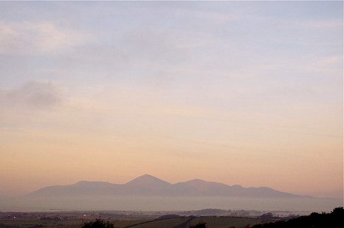 pink ireland irish sunrise scenery down co mountian slieve mournes donard absolutelystunningscapes