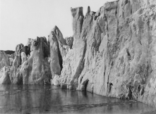 ice books arctic greenland glaciers polar explorers exploration icebergs northpole altprocess baffinbay williambradford albumenprints sterlingandfrancineclarkartinstitutelibrary arcticregions johnldunmore georgecritcherson