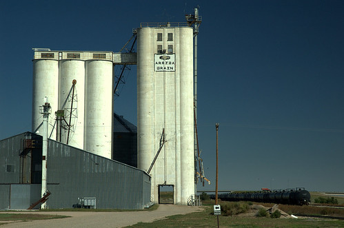blue colorado skies farming elevator grain d70s east coop prairie agriculture plains eastern flagler bethune arriba stratton wideopen lincolncounty kitcarsoncounty arribagrain