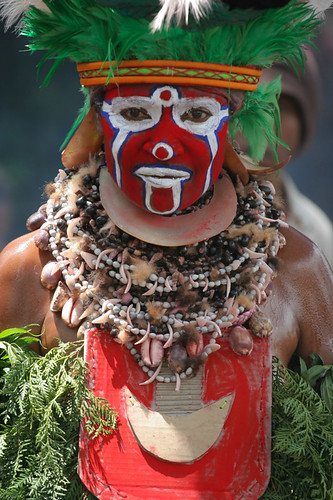 new guinea dance highlands village folk png papua enga singsing niugini wabag peaceonearthorg