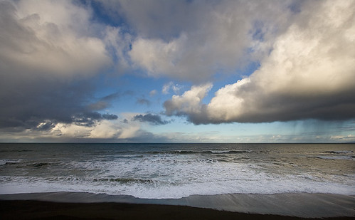ocean winter sky moon storm beach water rain clouds squall waves pacific atmosphere explore pacifica vapor naturesfinest 18556squall