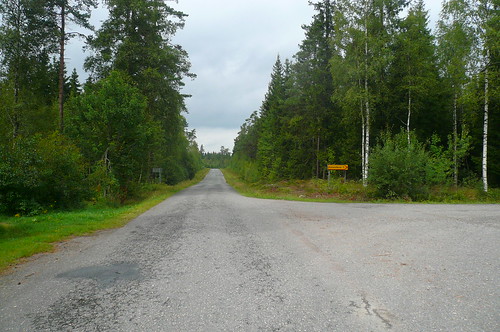 road landscape geotagged sweden strasse schweden sverige 2008 landschaft smaland malmbäck geo:lat=57519142 geo:lon=14538689