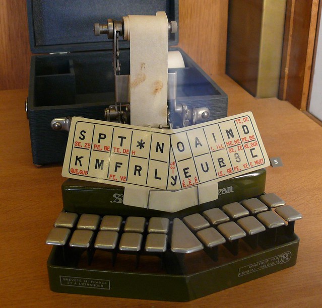 shorthand typewriter