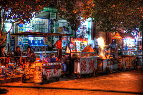 street old summer people food hot night photoshop dark lights interesting nikon long exposure dirty snacks sales carts selling hdr hdri photomatix d700