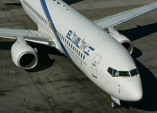 Boeing 737-858; El Al Israel Airlines; Warszawa - Okęcie / Frederic Chopin (WAW / EPWA) 03.05.07