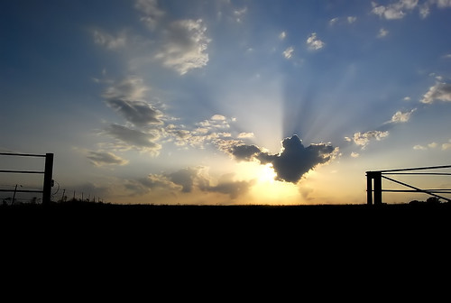 sunset sky sun david oklahoma beautiful field clouds fence nikon gate parks rays prairie edmond amature d40x
