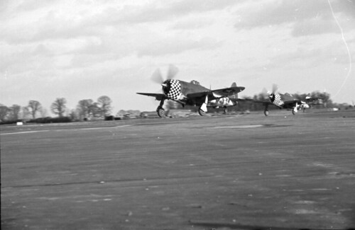 P47s taking off in pairs (3)