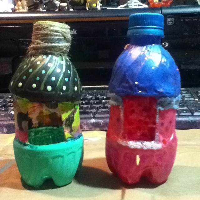 Recycled Soda Bottle Bird Houses/Feeders #recycle #diy #craft  Flickr 