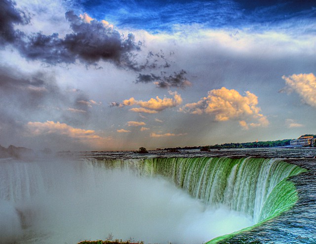 Why Niagara Falls Canada is the Perfect Destination for the Whole Family