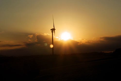 sunset austria sonnenuntergang wind sony 300 lower alpha niederösterreich welt windkraft a300 hiwosomoshots bucklige sonyalpha300 alpha300