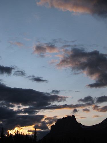 sunset sky mountain canada mountains clouds nationalpark banff banffnationalpark castlemountain