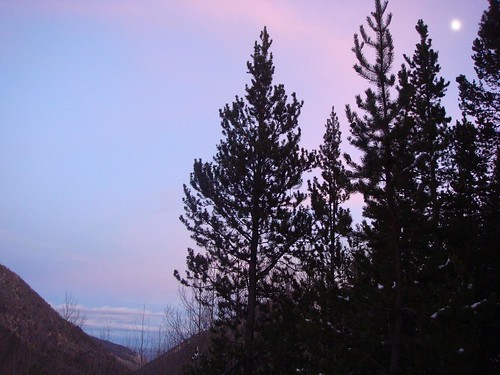 sunset moon southwest colorado roadtrip trail buenavista co thecamp gladstoneminehike