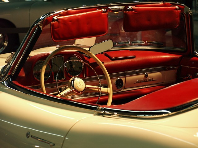 Mercedes Benz 300 SL Convertible del 1960 - Interior | Flickr - Photo ...