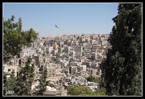 middleeast jordan amman oldcity houses trees flag sky holidays canon450d anawesomeshot theunforgettablepictures holydays 2008 mywinners img0115