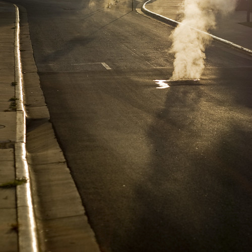 road street shadow sunrise d50 morninglight warm glow smoke steam series curb 50mmf18af lightonsurfaces introdigsum08