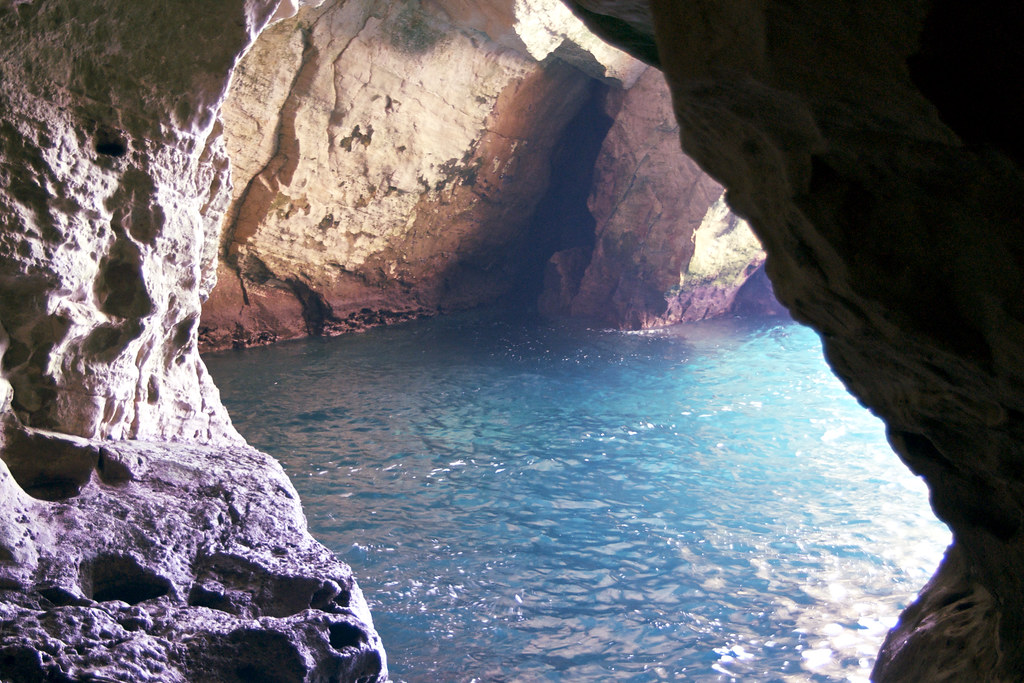 Rosh Hanikrah Grotto 1