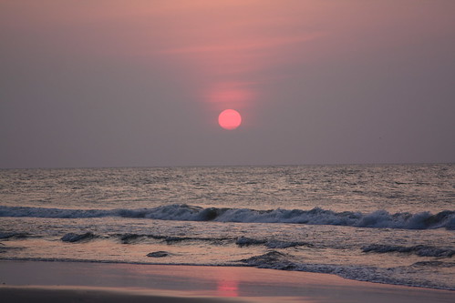 ocean reflection sc water sunrise geotagged myrtlebeach sand surf abigfave goldstaraward geo:lat=33659192 geo:lon=78916189