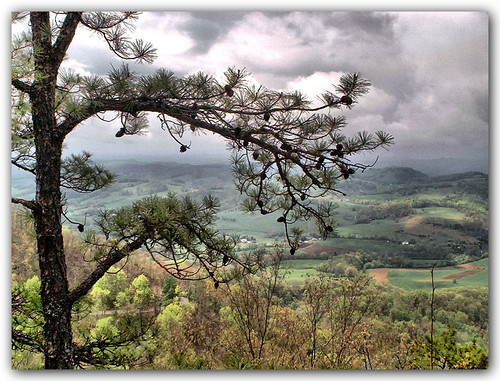 trees mountain tower clouds landscape virginia explore mendota washingtoncounty clinchmountain artistictreasurechest