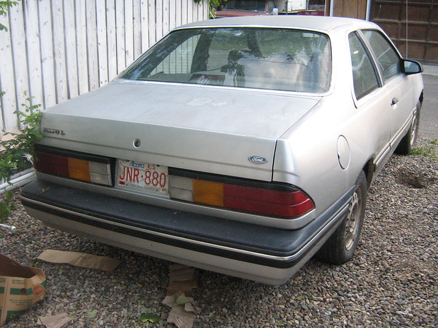 1987 Ford tempo 2 door #8