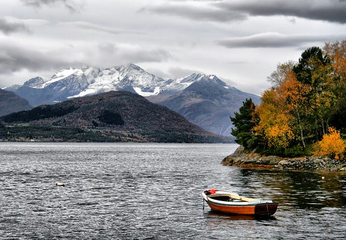 autumn mountains fall searchthebest rowboat fjord blueribbonwinner newsnow mywinners anawesomeshot overtheexcellence larigan phamilton magerholm vosplusbellesphotos licensedwithgettyimages