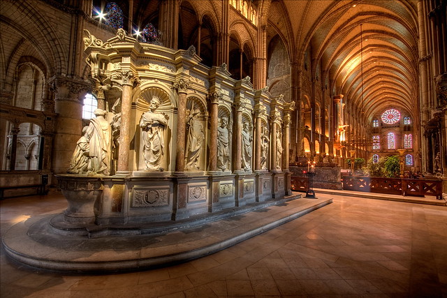 Reims - Basilique Saint-Rémi | Explore