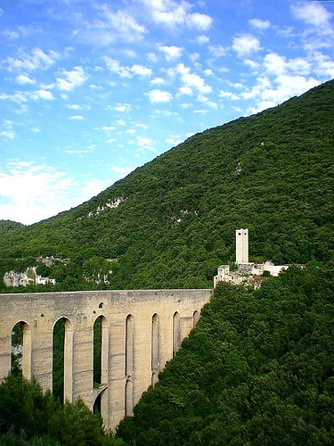 bridge italy panorama landscape italia view ponte spoleto veduta perugia umbria pontedelletorri towersbridge