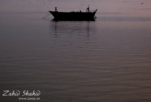 ocean morning pakistan sea sunrise boat nikon highway silent coastal silence karachi zahid shahid gwadar balochistan d40 makran gawadar pasni zahidpk