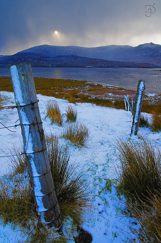 lake snow mountains sunrise d50 scotland nikon britain heather nikond50 loch isleoflewis hebrides andrewsphotos