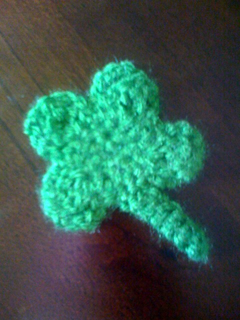 FOUR LEAF CLOVER - Patty&apos; Filet and Crocheting Site