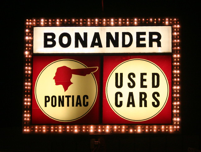 Bonander Pontiac - Turlock, California U.S.A. - November 8, 2008
