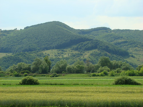 geotagged hills romania 2008 ela salaj dealuri iulie2008 geo:lat=47275779 geo:lon=23356891
