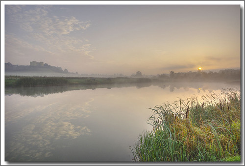 mist sunrise bristol geotagged earlymorning hdr stokepark photomatix duchesspond geo:lon=2552111 geo:lat=51490175