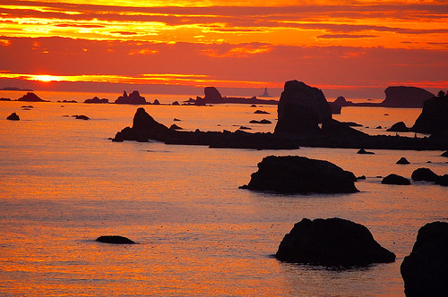 california sunset oregon coast crescentcity