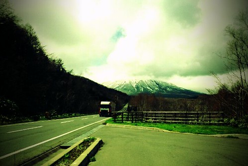 mountain landscape hokkaido toycamera 北海道 load 羊蹄山 kimobetsu トイカメラ 喜茂別 fxcamera シーニックハイウェイ