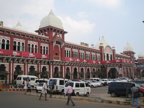india architecture madras railwaystation colonialarchitecture dome chennai tamilnadu indosaracenic