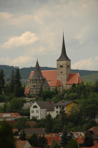 church austria village romanesque pulkau aes niederosterreich