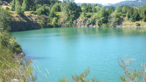 old summer lake green abandoned nature water beautiful beauty oregon cool rocks peaceful sunny h2o full serene 2008 quarry mcminnville mcminnvilleoregon 97128