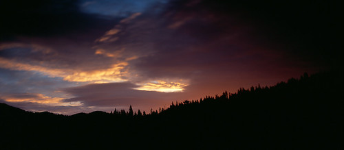 film clouds sunrise landscape velvia 4x5 largeformat 100f velvia100f