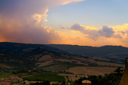 sunset italy clouds lanscape umbria orvieto