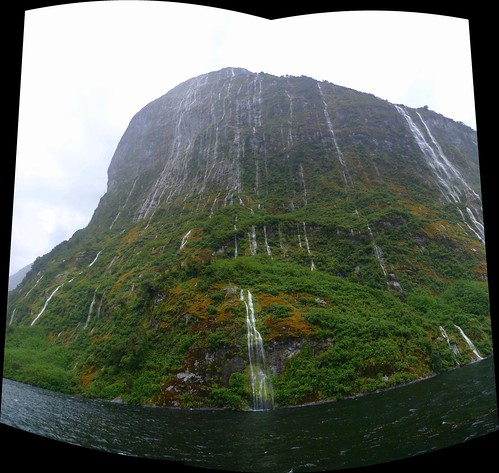 newzealand panorama geotagged geo:lat=45337909 geo:lon=167005405