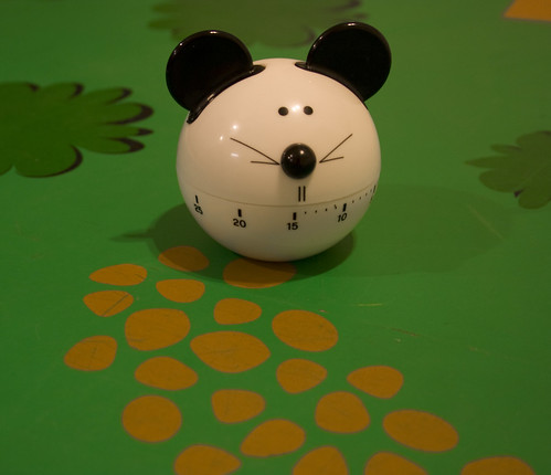cute green kitchen table toy mouse rodent funny timer twitter is0crazy