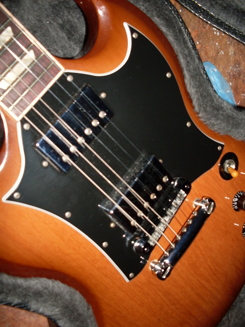 Photo：Gibson SG In Case 2 By Roadside Guitars