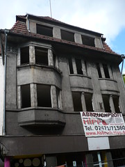 Abriss: Jugendstil - Haus - ehemalige Praxis des Dr. Georg von Keller - einer der bekanntesten deutschen Homöopathen __ Mühlstrasse 3 Tübingen