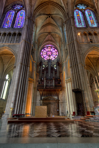 france church window rose wow europe raw cathedral interior sigma stainedglass notredame explore organ vitrail 51 organo 1020mm rosace reims église hdr orgel pipeorgan orgue vitraux marne transept 7xp tthdr 450d champagreardennes