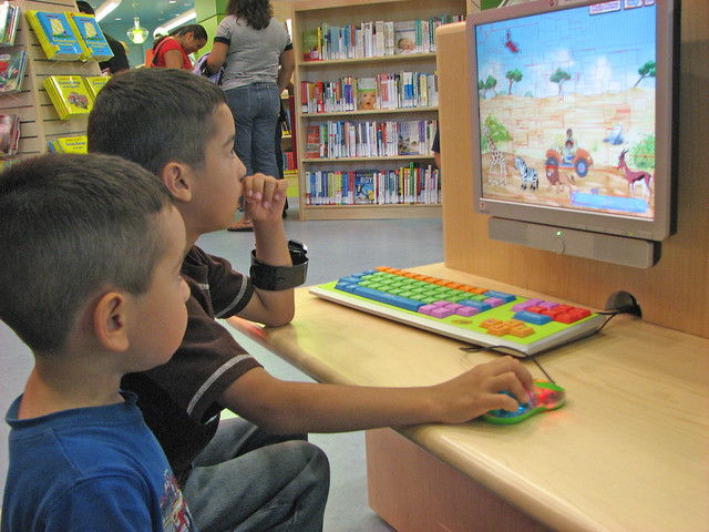 Children using the computer. from Flickr via Wylio